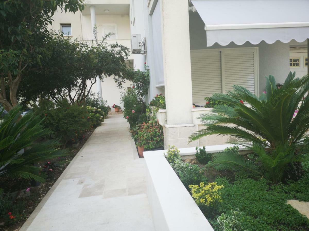 Apartments Ivandic Tucepi Exterior photo